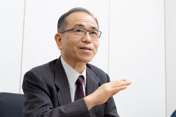 福岡秀興さん写真